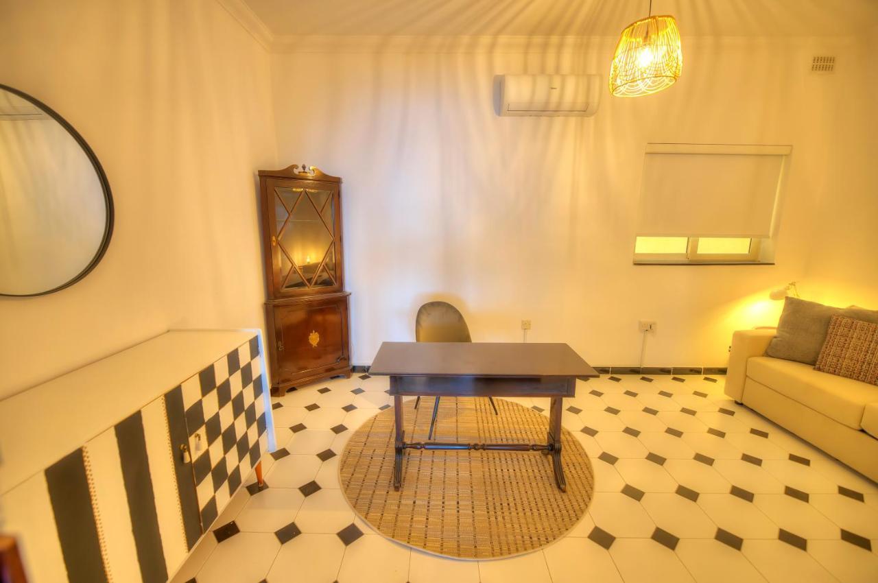 Beautifully Furnished Seafront 4 Bedrooms Goslm-4 Σλιέμα Εξωτερικό φωτογραφία