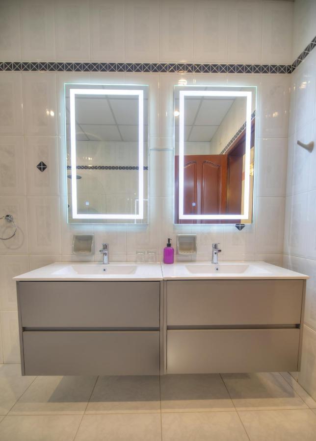 Beautifully Furnished Seafront 4 Bedrooms Goslm-4 Σλιέμα Εξωτερικό φωτογραφία